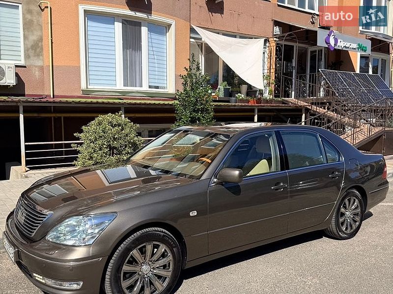 Седан Lexus LS 2005 в Одессе