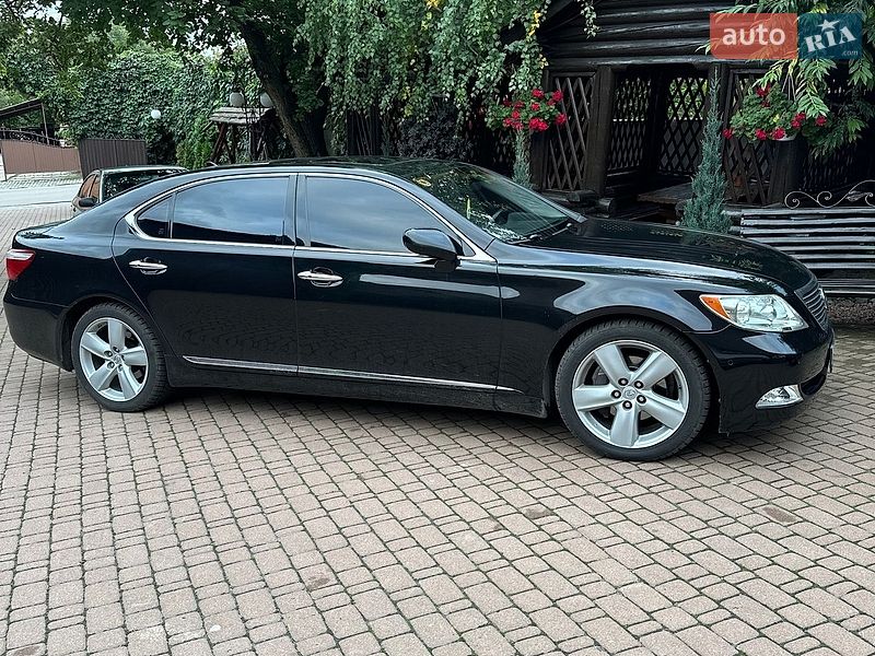 Седан Lexus LS 2008 в Белой Церкви