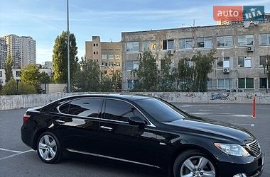 Седан Lexus LS 2007 в Киеве Седан Lexus LS 2007 в Киеве