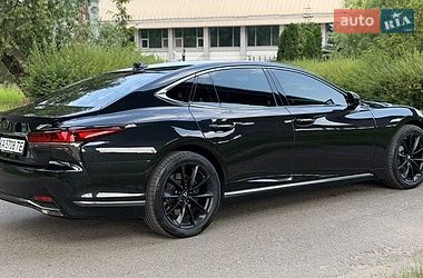 Седан Lexus LS 2018 в Киеве