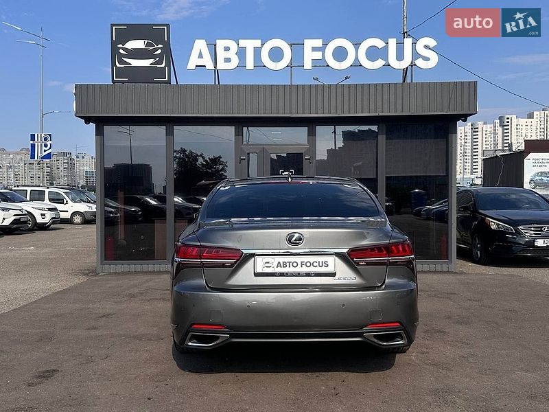 Седан Lexus LS 2018 в Києві фото 6 Седан Lexus LS 2018 в Києві