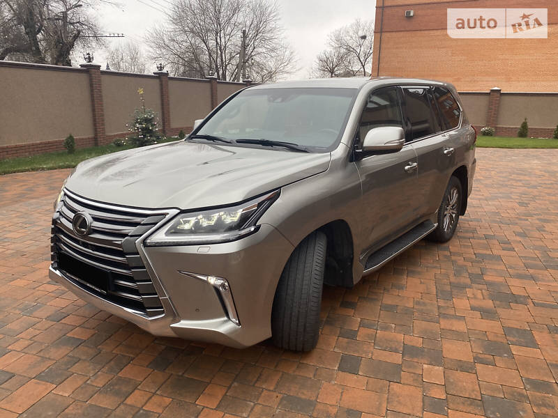 Lexus LX 450d
