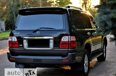 Внедорожник / Кроссовер Lexus LX 2003 в 
