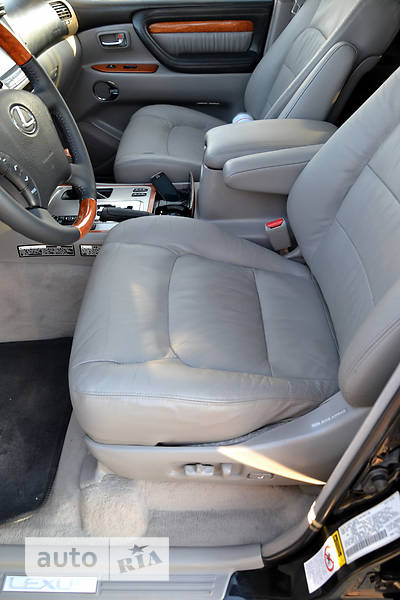 Внедорожник / Кроссовер Lexus LX 2003 в Житомире