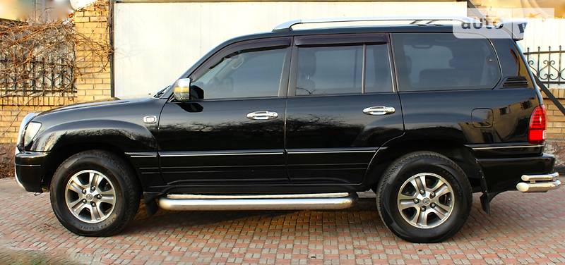 Внедорожник / Кроссовер Lexus LX 2003 в Одессе