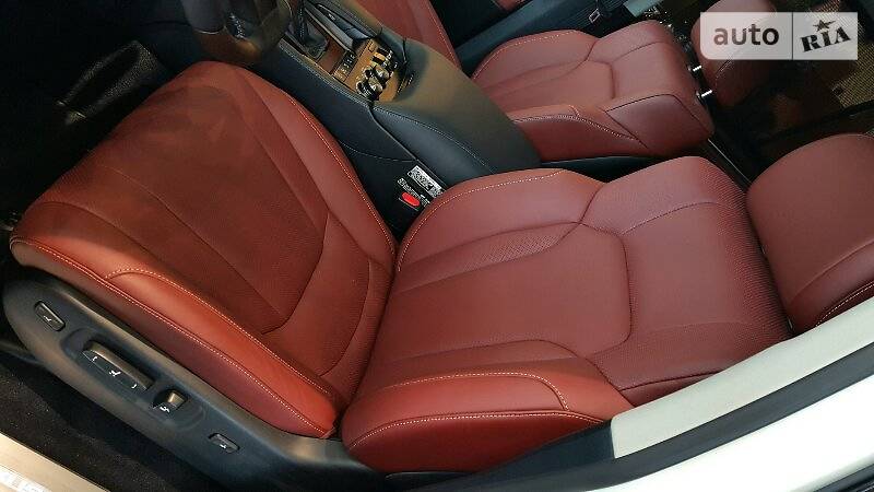 Внедорожник / Кроссовер Lexus LX 2015 в Киеве