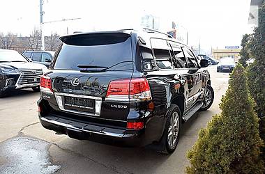 Внедорожник / Кроссовер Lexus LX 2014 в Одессе
