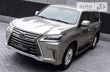 Внедорожник / Кроссовер Lexus LX 2015 в Киеве