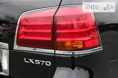 Внедорожник / Кроссовер Lexus LX 2008 в Днепре