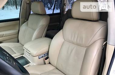 Внедорожник / Кроссовер Lexus LX 2008 в Киеве