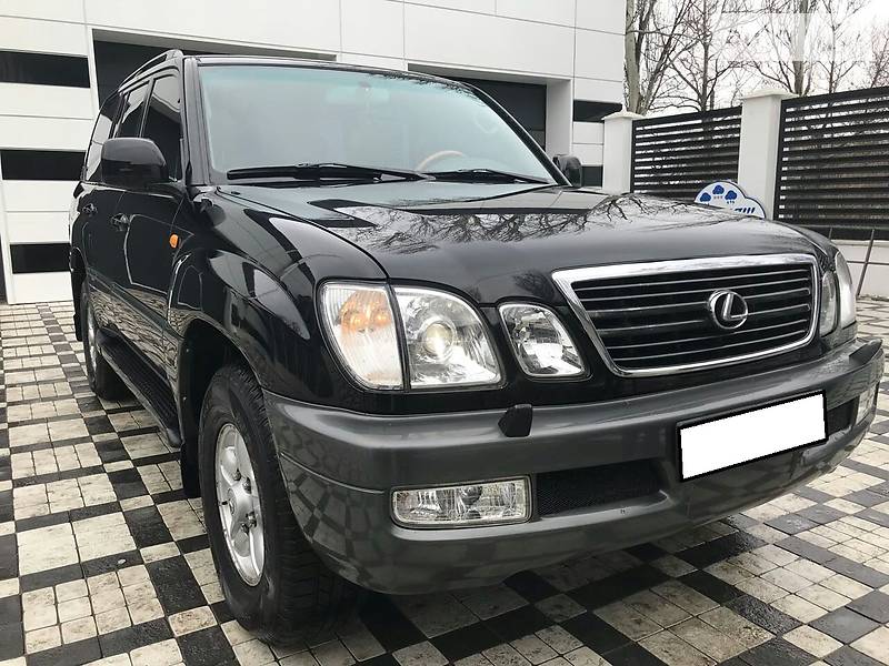 Внедорожник / Кроссовер Lexus LX 2000 в Николаеве