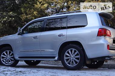 Позашляховик / Кросовер Lexus LX 2011 в Одесі