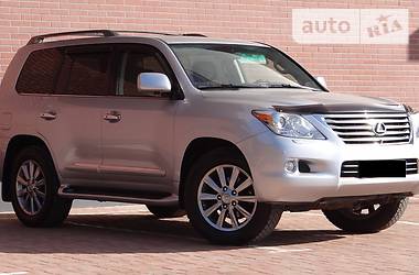 Внедорожник / Кроссовер Lexus LX 2011 в Одессе