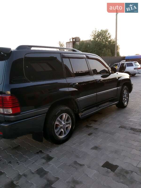 Позашляховик / Кросовер Lexus LX 2006 в Бучачі