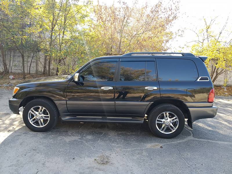 Універсал Lexus LX 2006 в 
