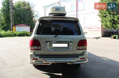 Позашляховик / Кросовер Lexus LX 2006 в 