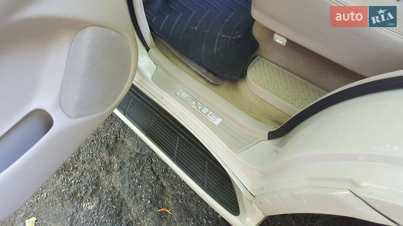 Внедорожник / Кроссовер Lexus LX 2006 в Умани