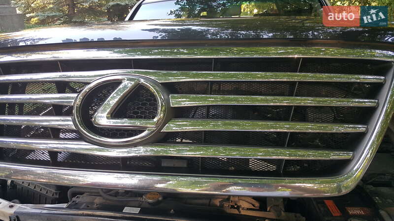 Внедорожник / Кроссовер Lexus LX 2006 в Умани