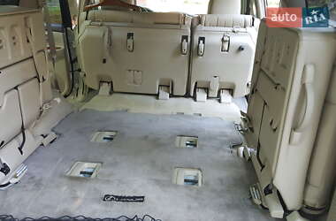 Позашляховик / Кросовер Lexus LX 2006 в 