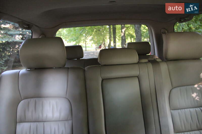 Внедорожник / Кроссовер Lexus LX 2006 в Умани