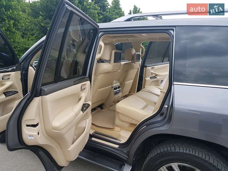 Позашляховик / Кросовер Lexus LX 2012 в Умані