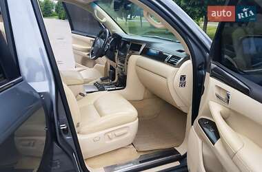 Внедорожник / Кроссовер Lexus LX 2012 в 