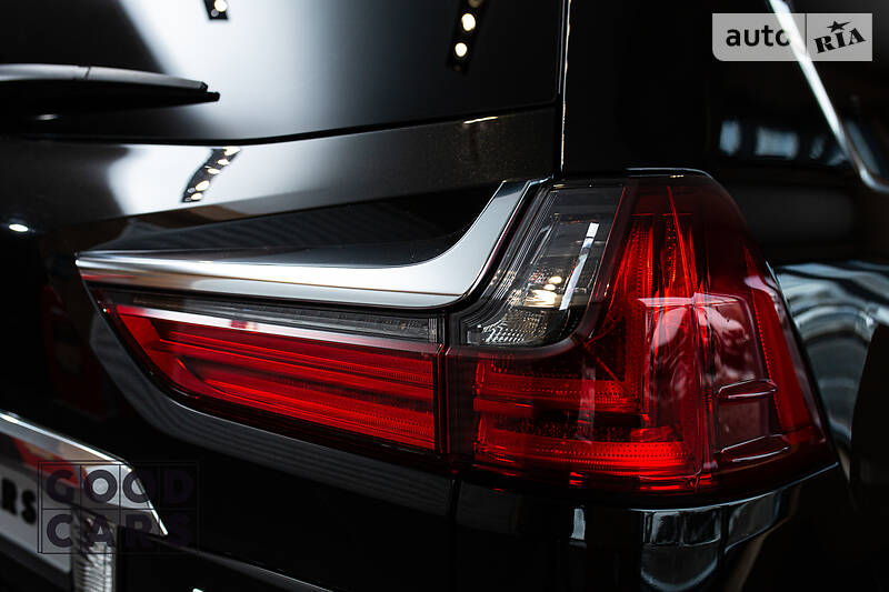 Позашляховик / Кросовер Lexus LX 2017 в Одесі