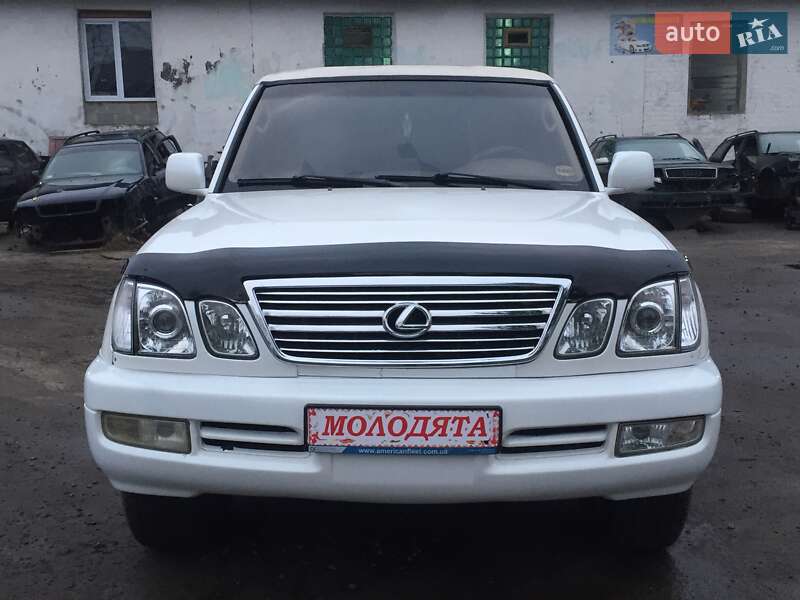 Лімузин Lexus LX 2000 в Зарічному фото 15 Лімузин Lexus LX 2000 в Зарічному
