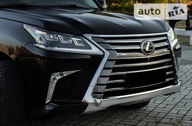 Позашляховик / Кросовер Lexus LX 2017 в 