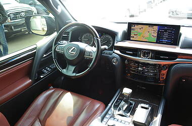 Позашляховик / Кросовер Lexus LX 2017 в 