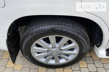 Позашляховик / Кросовер Lexus LX 2008 в 
