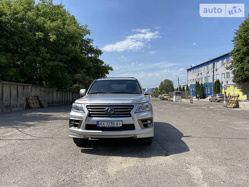 Внедорожник / Кроссовер Lexus LX 2013 в Харькове фото 2 Внедорожник / Кроссовер Lexus LX 2013 в Харькове