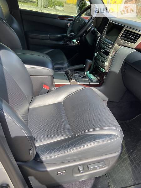 Внедорожник / Кроссовер Lexus LX 2013 в Харькове фото 22 Внедорожник / Кроссовер Lexus LX 2013 в Харькове