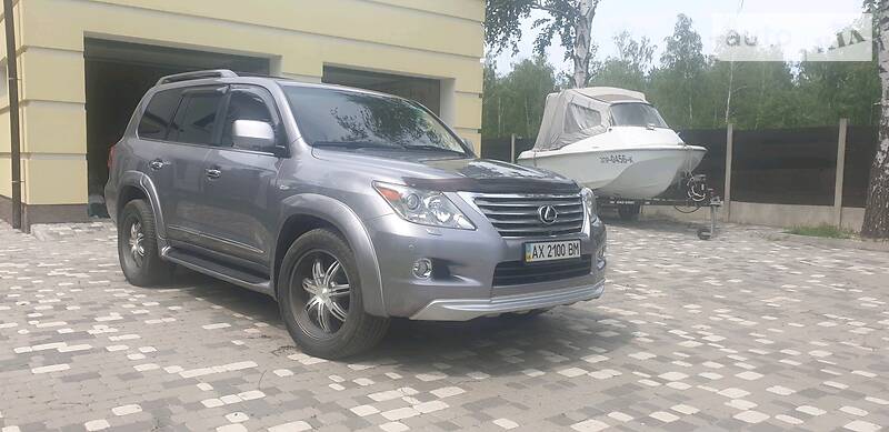 Позашляховик / Кросовер Lexus LX 2011 в Харкові