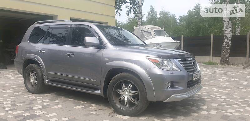 Позашляховик / Кросовер Lexus LX 2011 в Харкові