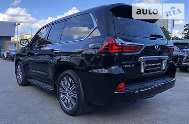 Внедорожник / Кроссовер Lexus LX 2016 в 
