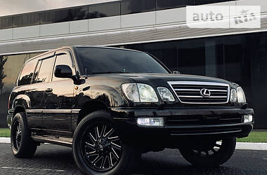 Внедорожник / Кроссовер Lexus LX 2003 в Одессе