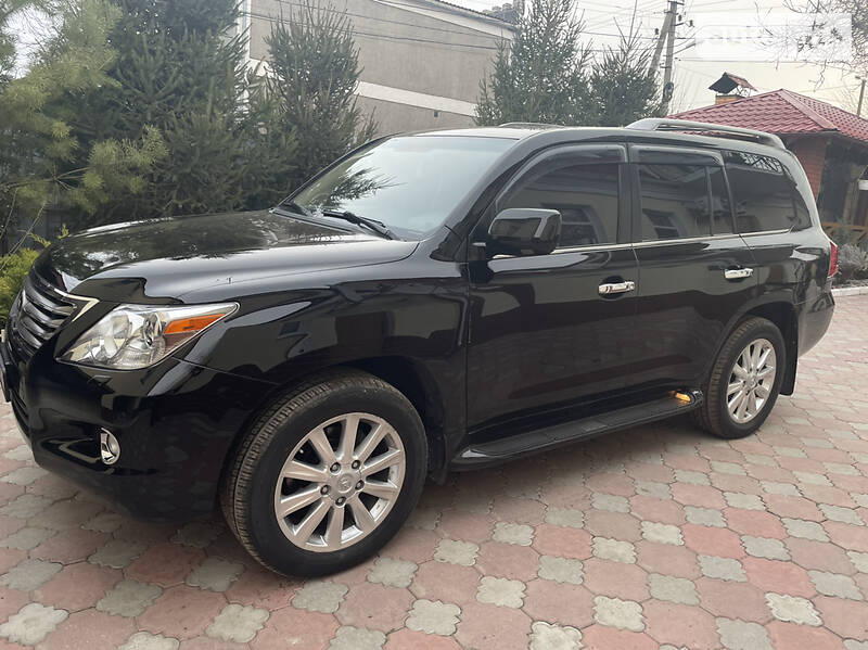 Внедорожник / Кроссовер Lexus LX 2008 в Николаеве