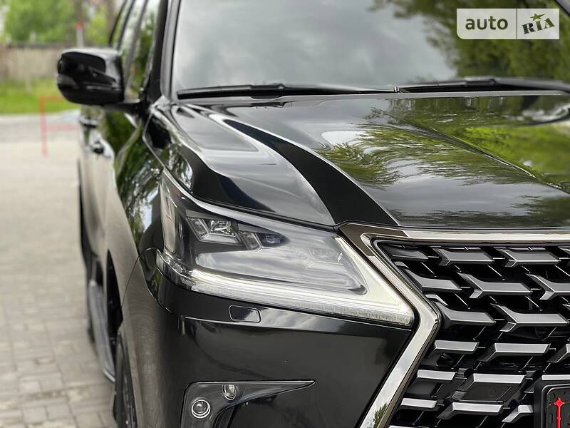 Внедорожник / Кроссовер Lexus LX 2021 в Днепре
