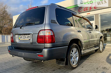 Позашляховик / Кросовер Lexus LX 2004 в Житомирі