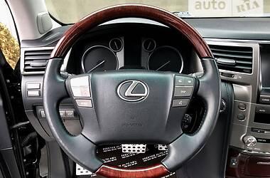 Позашляховик / Кросовер Lexus LX 2013 в Києві