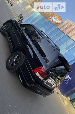 Внедорожник / Кроссовер Lexus LX 2006 в 
