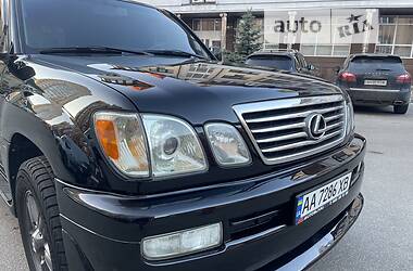 Внедорожник / Кроссовер Lexus LX 2006 в 