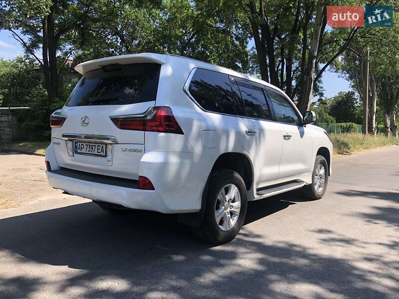 Внедорожник / Кроссовер Lexus LX 2016 в Запорожье
