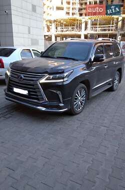 Внедорожник / Кроссовер Lexus LX 2017 в Киеве
