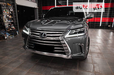 Внедорожник / Кроссовер Lexus LX 2016 в Кривом Роге