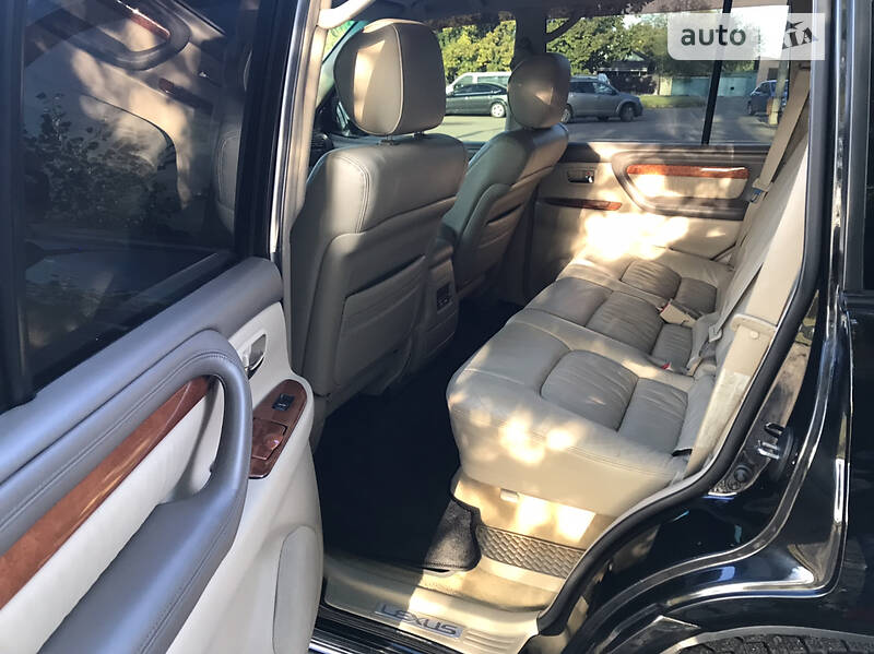 Позашляховик / Кросовер Lexus LX 2006 в Чернігові