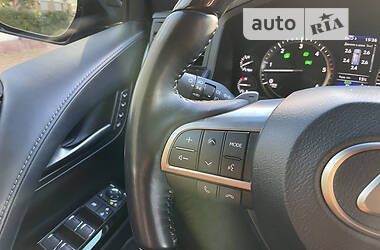 Позашляховик / Кросовер Lexus LX 2020 в 