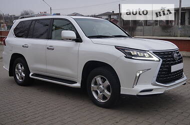 Внедорожник / Кроссовер Lexus LX 2011 в 