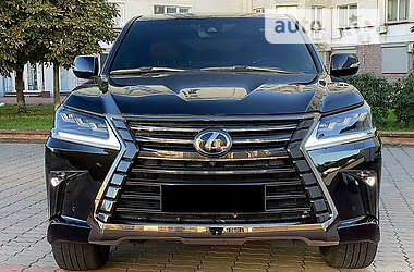 Позашляховик / Кросовер Lexus LX 2020 в 